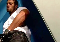 Cody Cummings: Sneaky Suckers