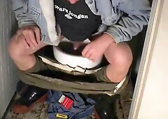 nlboots - wr boots, toilet, army long johns 1