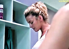 Alison Brie Naked Bazookas And Ass In Glow Series Scandalplanetcom