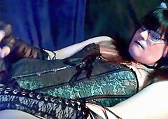 Mimsy in a corset gives herself a facial with jizz and gets off