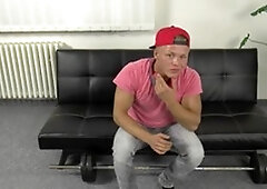 Stroking to a Live Stream of Muscles