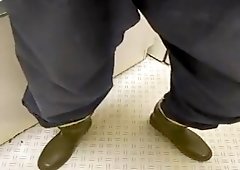 nlboots - green boots working trousers make water