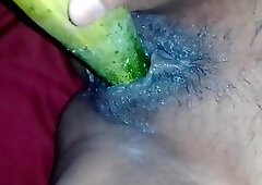 Pakistani Bhabhi Use Cucumber And Cuming Part 1