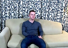 Active Duty: Pillow Fuck Passion for Tyler