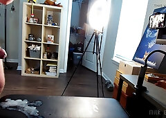 Dangled Bodybuilder Idolizes His Muscles With 20 Straps of Jizm