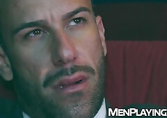 Newcomer Axel Brown ass stretched wide by Gustavo Cruz cock