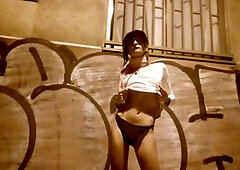 Ferlafemme shows off her milky curves in the city at night