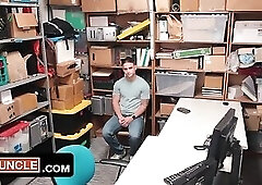 Jewelry thief caught and fucked by a gay security guard