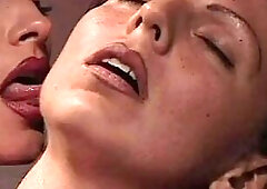 two Vintage Strumpets a Lesbo Climax