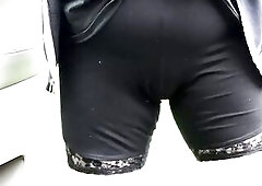 Despairing leggings pee along the road