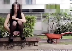 Japanese cd in public 7