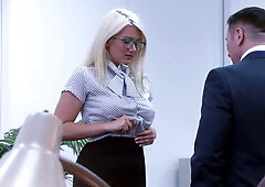 Amazing threesome with a tight body blonde babe