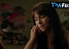 Laura Ramsey Culo, Melons Sequence in Are You Here