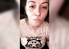 Smokin' Brunette hair Hottie - Full Episodes On OF